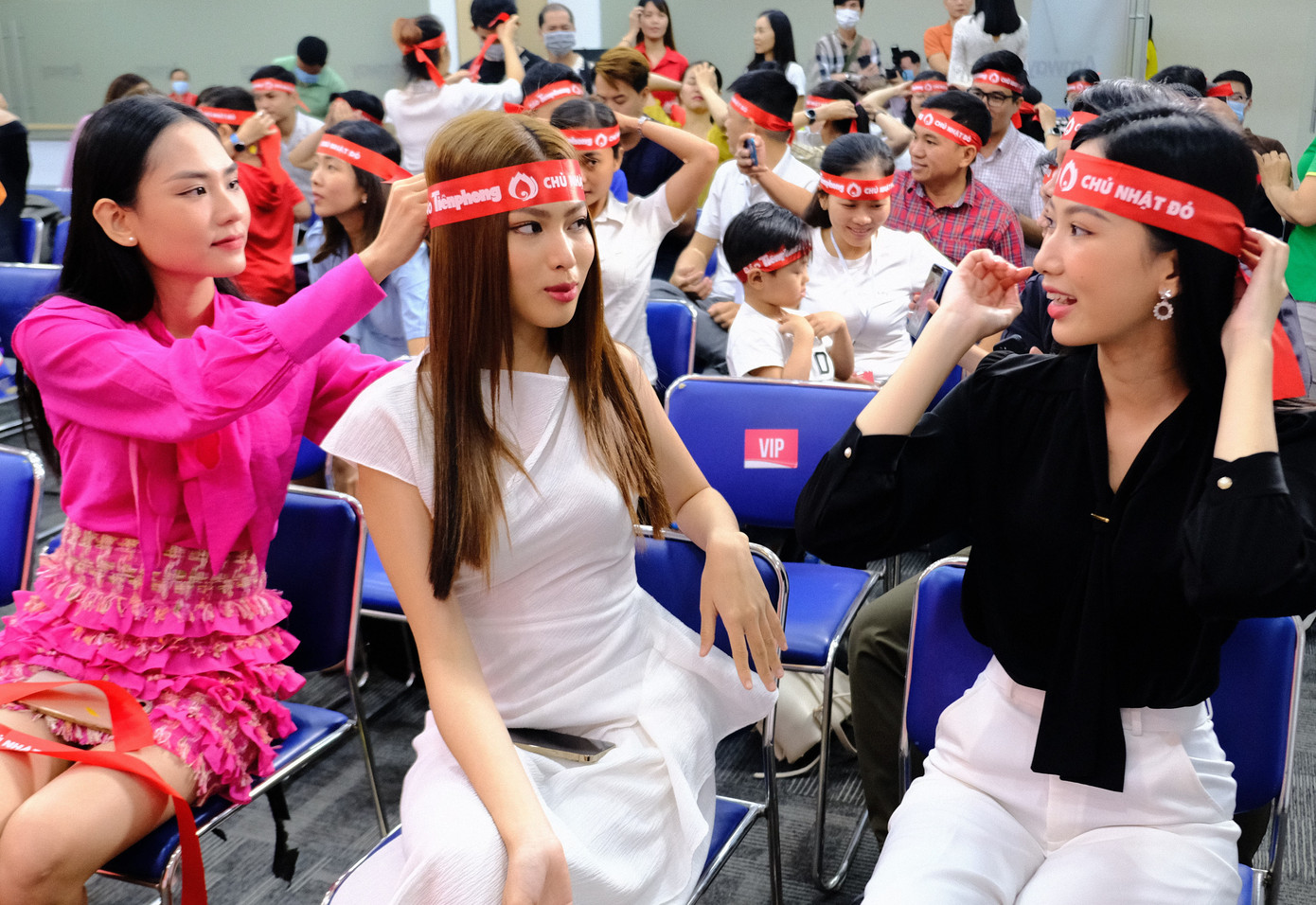 Sôi nổi ngày hội hiến máu Chủ nhật Đỏ 2021 tại TPHCM ảnh 4