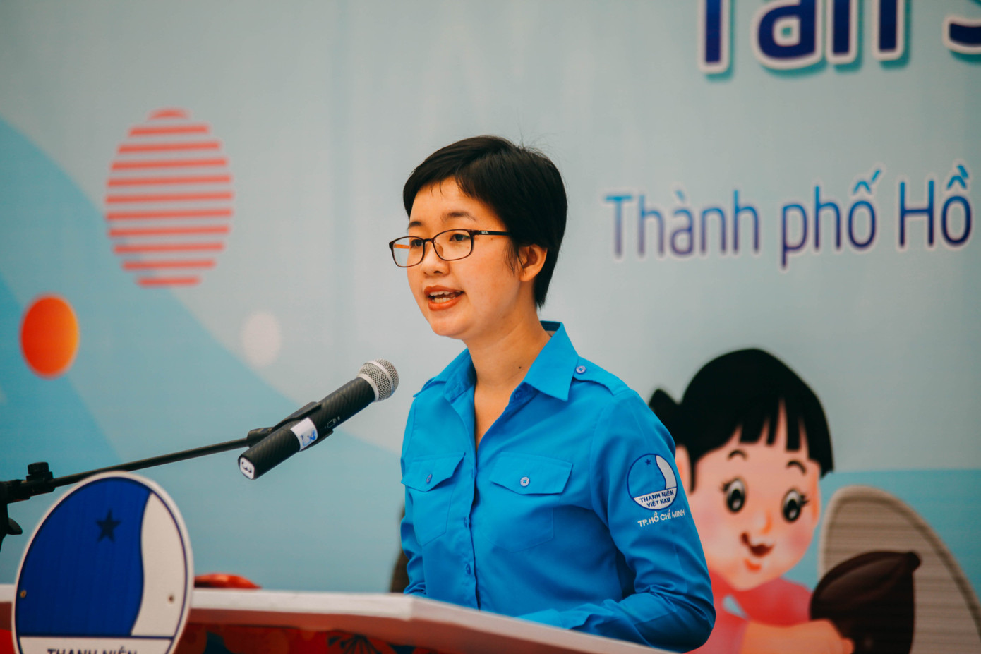 'Xuân yêu thương' tặng quà Tết cho người dân có hoàn cảnh khó khăn ảnh 1