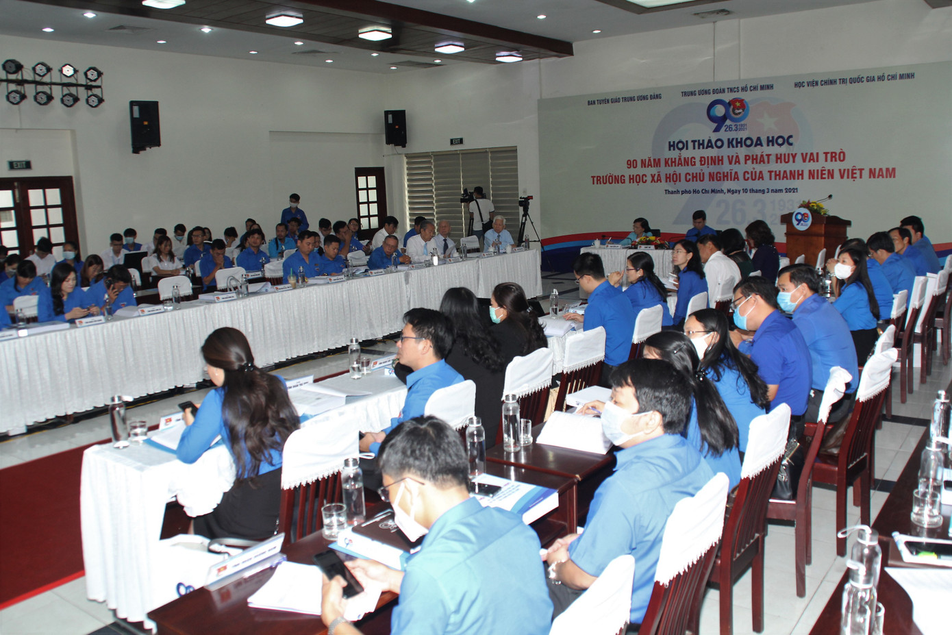 Tạo dựng niềm tin và vững tin vào người trẻ ảnh 1