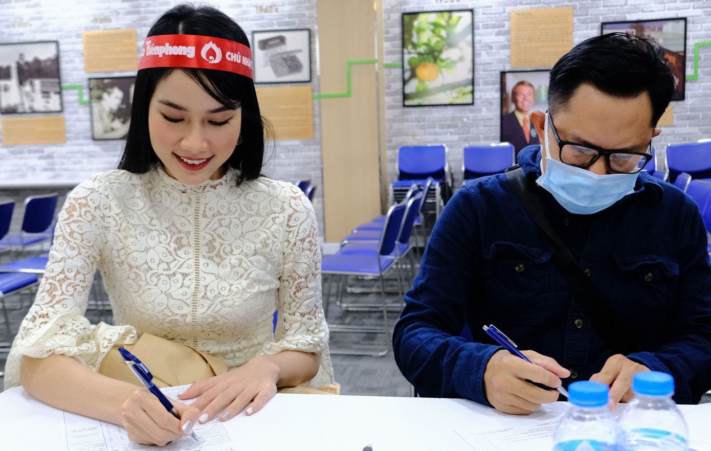 Dàn Á hậu, người đẹp HHVN khuấy động Chủ nhật Đỏ tại TPHCM ảnh 4