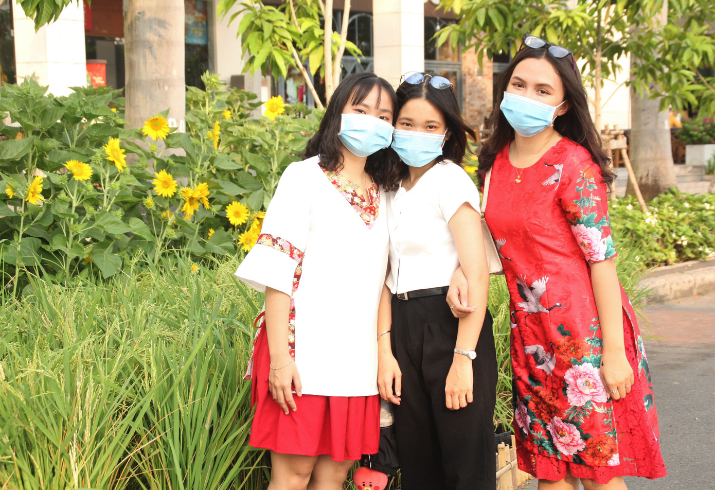 Hội hoa xuân Phú Mỹ Hưng mang cảnh trí các nước lân cận để chia sẻ với du khách không về nước dịp Tết ảnh 7