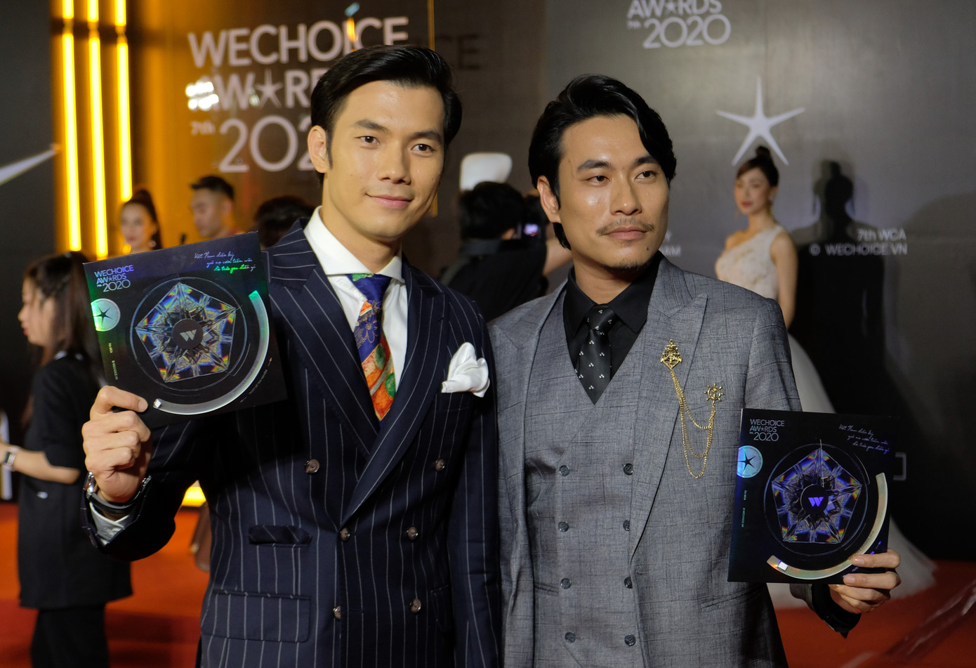 Top 3 HHVN 2020 và dàn người đẹp khoe sắc trên thảm đỏ WeChoice 2020 ảnh 12