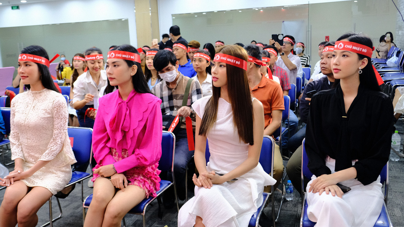 Sôi nổi ngày hội hiến máu Chủ nhật Đỏ 2021 tại TPHCM ảnh 3