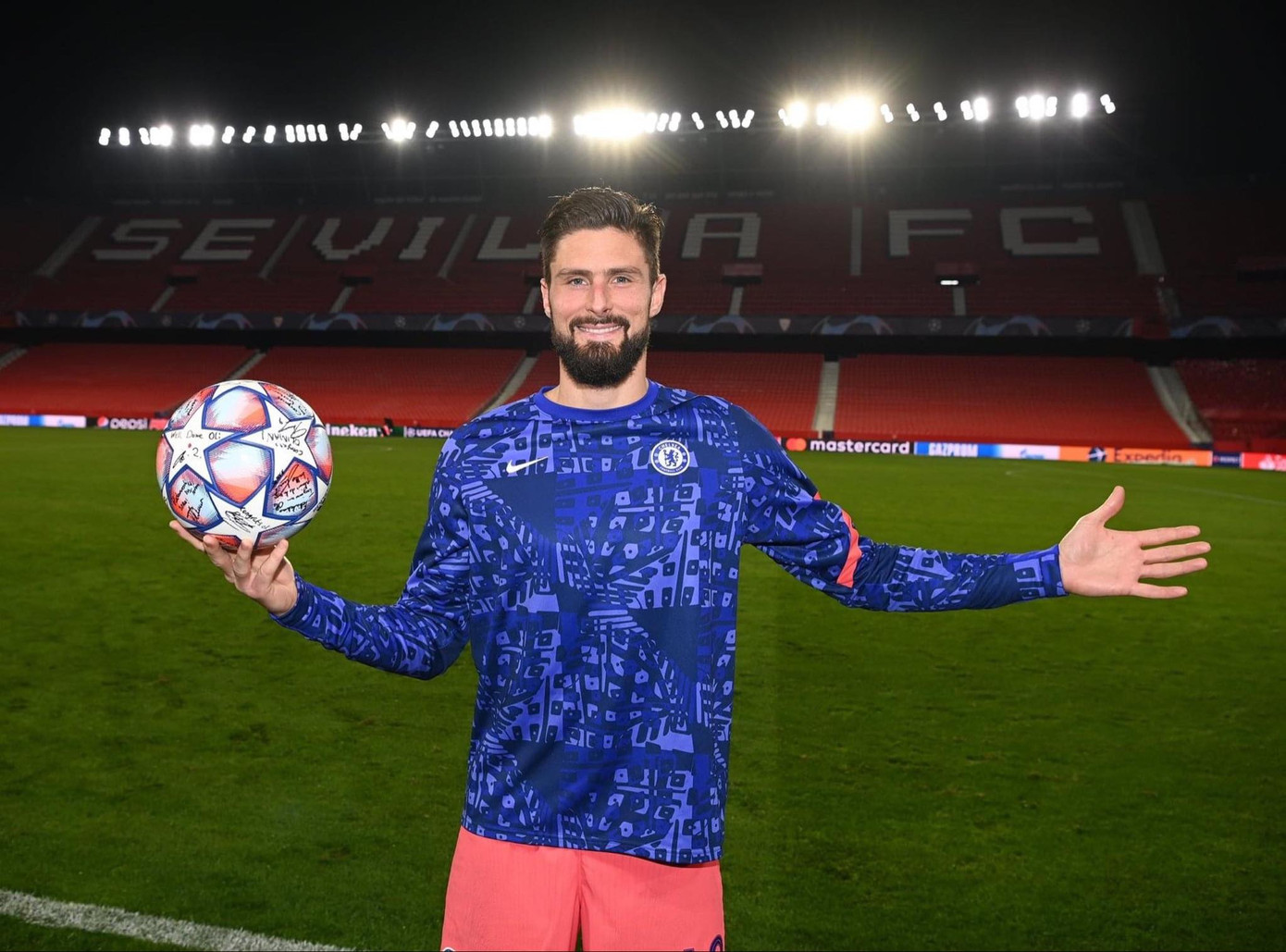 ‘Siêu dự bị’ tiếp tục tỏa sáng, HLV Lampard có thêm ‘cơn đau đầu dễ chịu’? ảnh 1