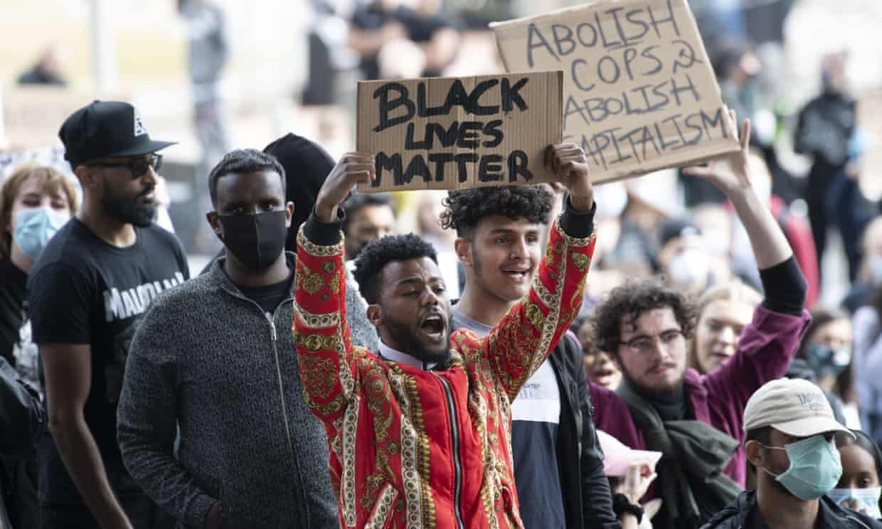 'Làn sóng COVID-19’ thứ hai đe dọa Vương quốc Anh ảnh 2