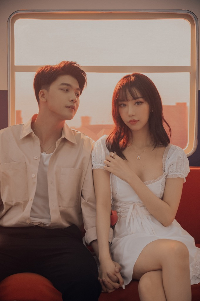 Min kéo fan vào chuyến tàu thời gian định nghĩa mối quan hệ “Trên Tình Bạn Dưới Tình Yêu“ ảnh 4