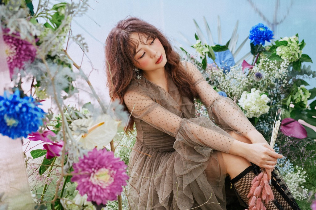 Liz Kim Cương tung ca khúc thứ 3 trong vòng 2 tháng chứng minh “năng suất” nhất nhì V-Pop ảnh 2