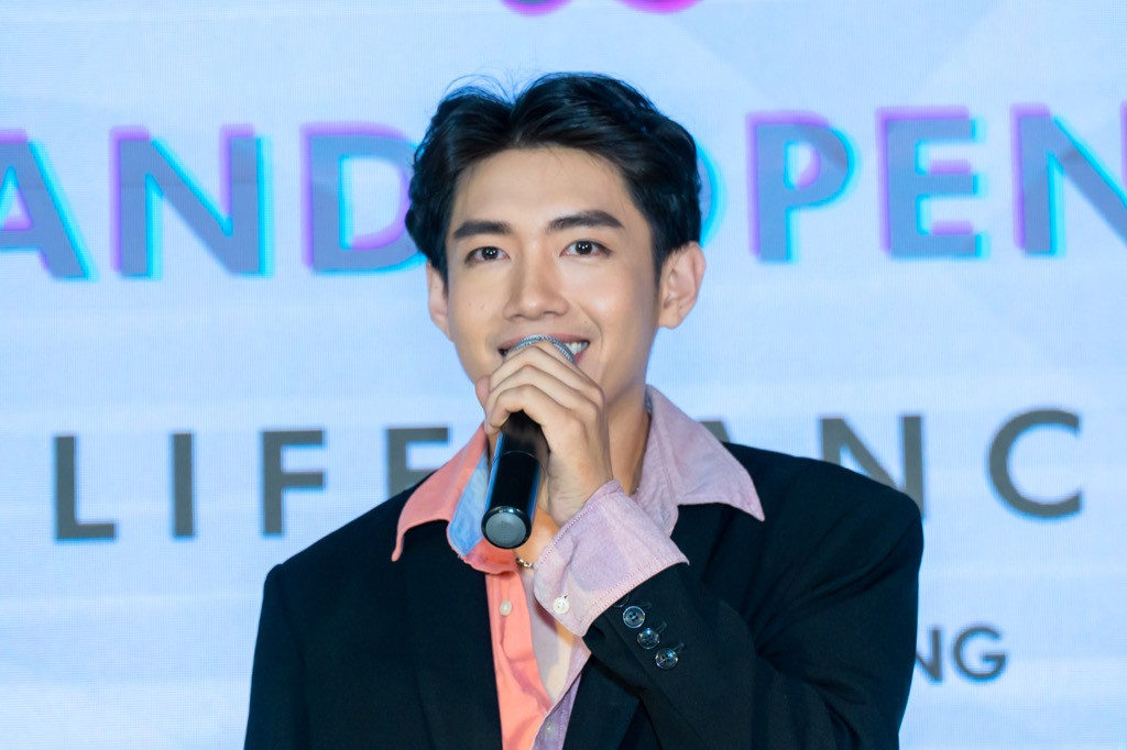 Quang Đăng hạnh phúc khi được ERIK, Đức Phúc “nhảy bè” trong “Người ơi người ở đừng về“ ảnh 1