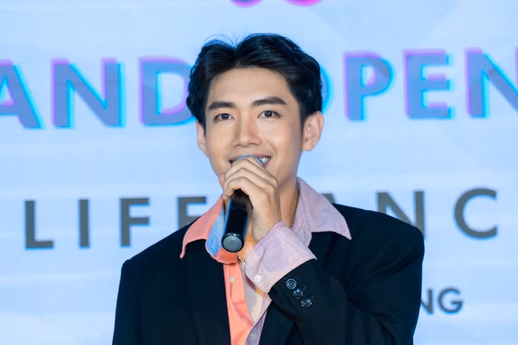 Quang Đăng hạnh phúc khi được ERIK, Đức Phúc “nhảy bè” trong “Người ơi người ở đừng về“ ảnh 1