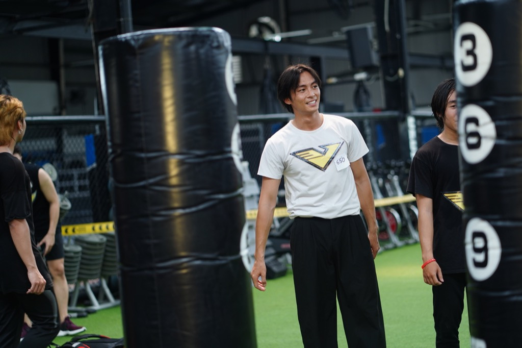 Vượt qua 700 ứng viên, hot boy đóng MV của Trung Quân Idol lọt Top 10 ứng viên cho VINAMAN ảnh 2