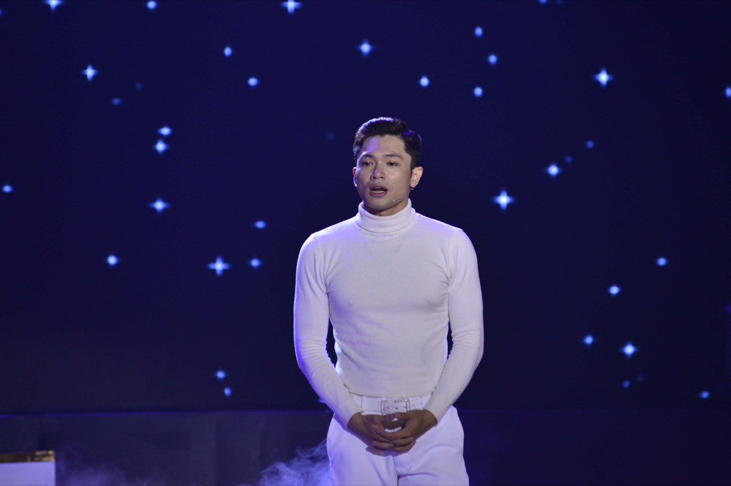 Nói về “Tài - Tâm - Đức”, Võ Tấn Phát đăng quang “Én Vàng Nghệ Sĩ 2020“ ảnh 2