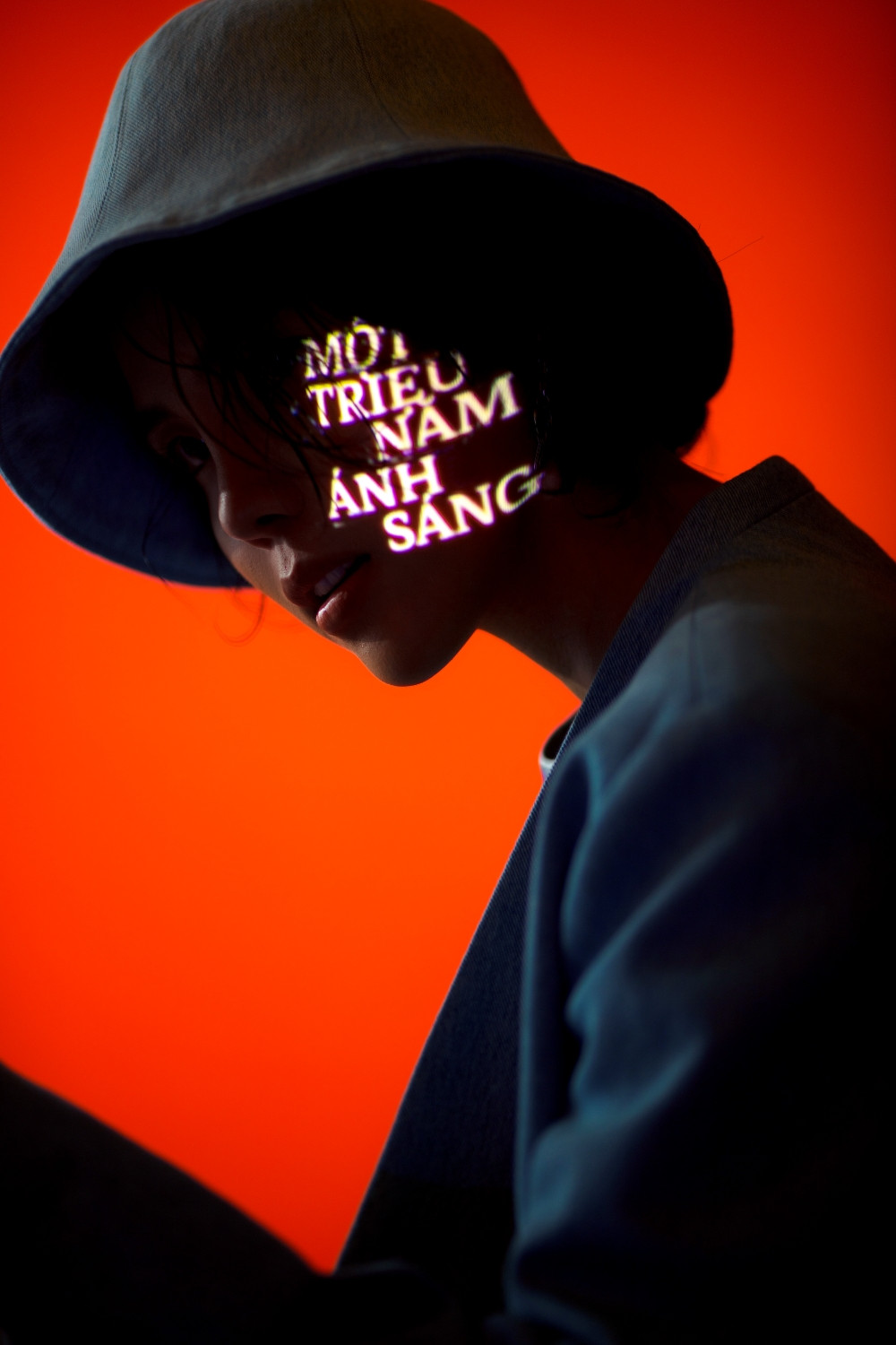 Vũ Cát Tường đưa khán giả lên vũ trụ của riêng mình trong E.P “Một Triệu Năm Ánh Sáng” ảnh 5