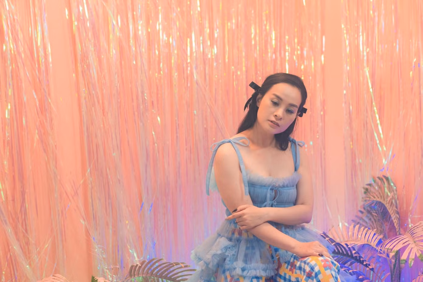 Nhóm Mắt Ngọc bất ngờ “đánh úp” fan bằng teaser MV mới, sẵn sàng trở lại V-Pop ảnh 1