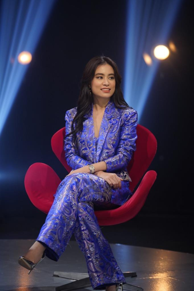 Hoàng Thùy Linh gây bất ngờ khi tiết lộ hơn 30 tuổi vẫn để mẹ quản lý thu nhập ảnh 5