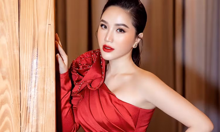 Bảo Thy khoe xế cưng mới sắm nhưng biển số hai chiếc "siêu xe" mới đáng ghen tỵ ảnh 7