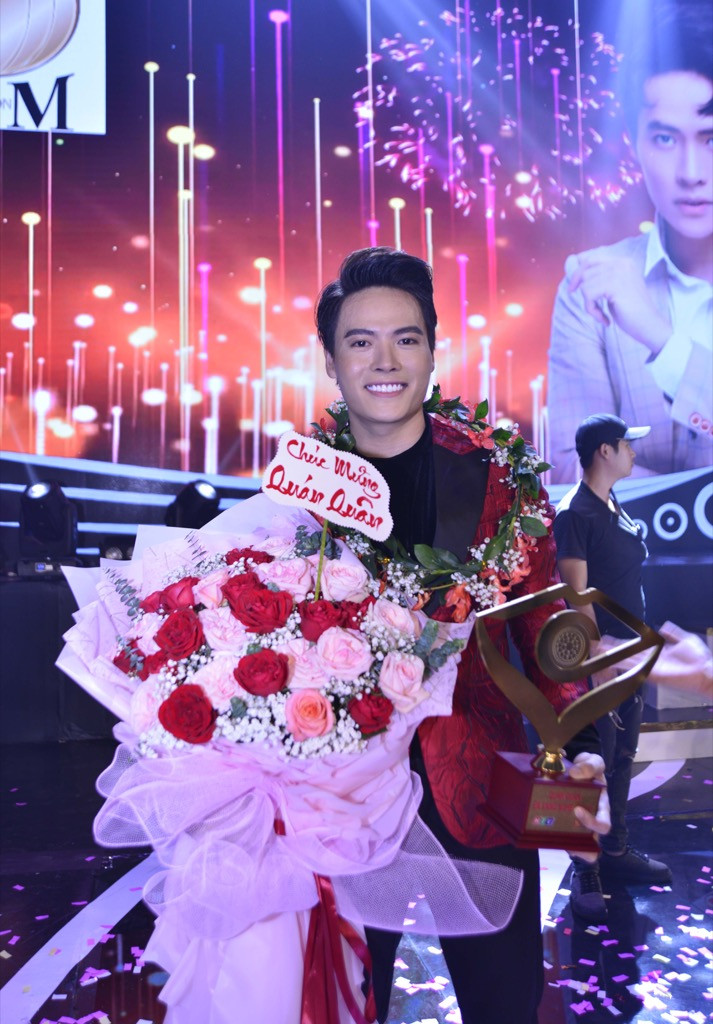 Nói về “Tài - Tâm - Đức”, Võ Tấn Phát đăng quang “Én Vàng Nghệ Sĩ 2020“ ảnh 5