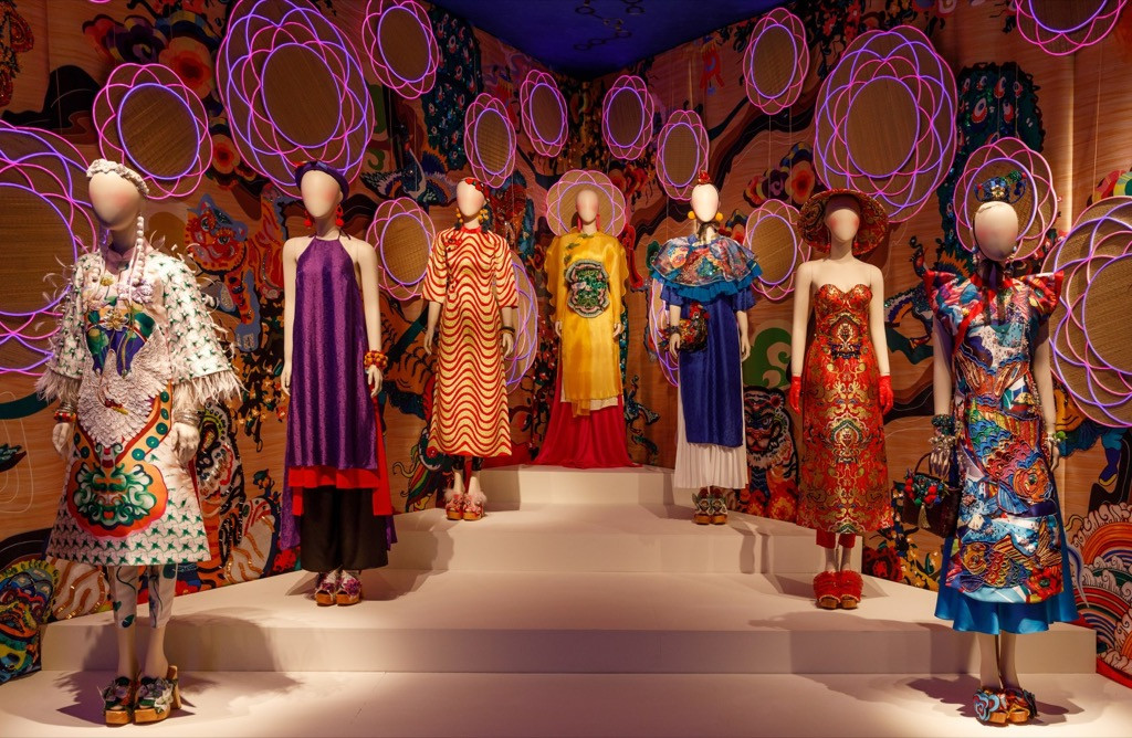 TP.HCM: Sở hữu nhiều ảnh check-in cực nghệ và “so deep” tại triển lãm “Mộng bình thường“ ảnh 1