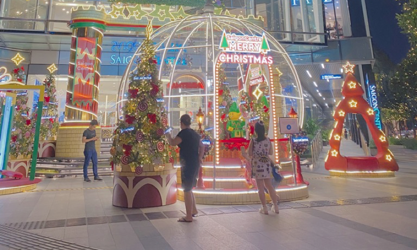 Top 5 quán cà phê đáng yêu, đẹp và “ngầu” nhất định bạn phải ghé vào mùa Giáng sinh này ảnh 19 Top 5 quán cà phê đáng yêu, đẹp và “ngầu” nhất định bạn phải ghé vào mùa Giáng sinh này ảnh 19