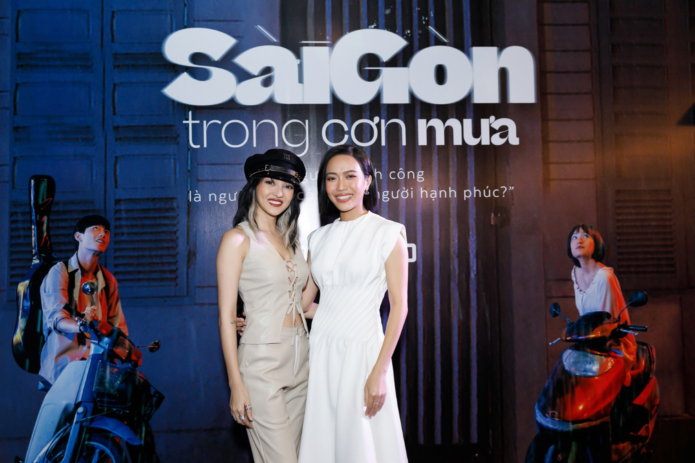 Thảm đỏ “Sài Gòn trong cơn mưa”: Bảo Anh, Diệu Nhi thân thiết, Wowy diện kính đen cực ngầu ảnh 5