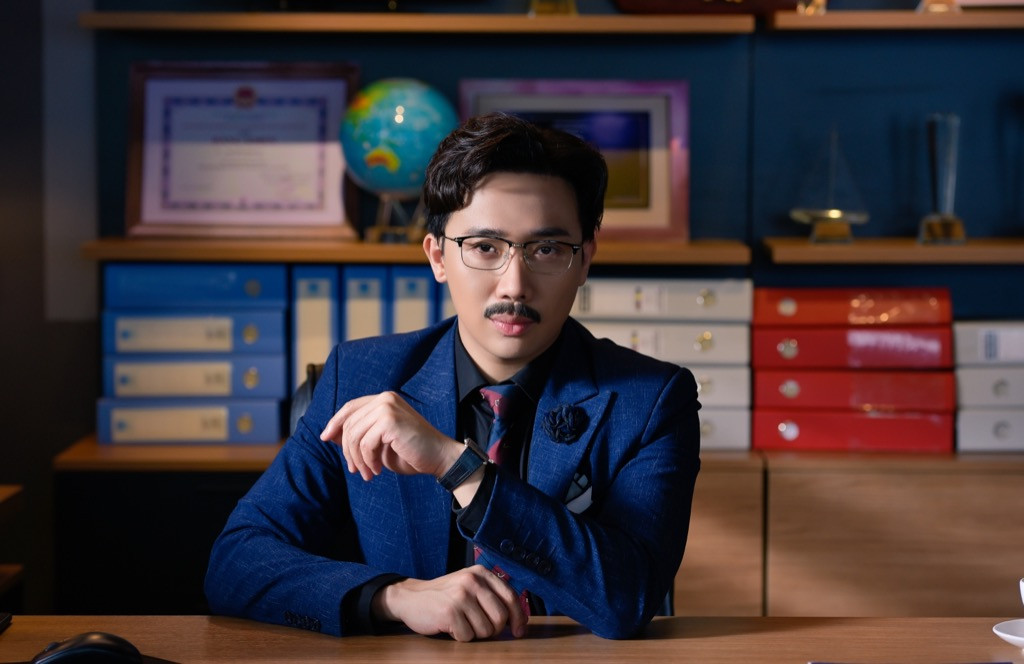 Trấn Thành lần đầu đảm nhận cả hai vai trò trong web-drama mới của Ngọc Thanh Tâm ảnh 2 Trấn Thành lần đầu đảm nhận cả hai vai trò trong web-drama mới của Ngọc Thanh Tâm ảnh 2