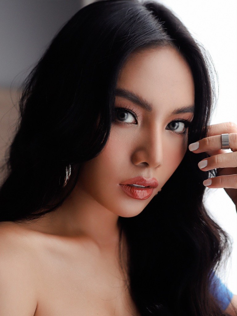 Quán quân nhỏ tuổi nhất “Giọng hát Việt” đánh dấu sự trở lại bằng bản ballad “lụi tim“ ảnh 4