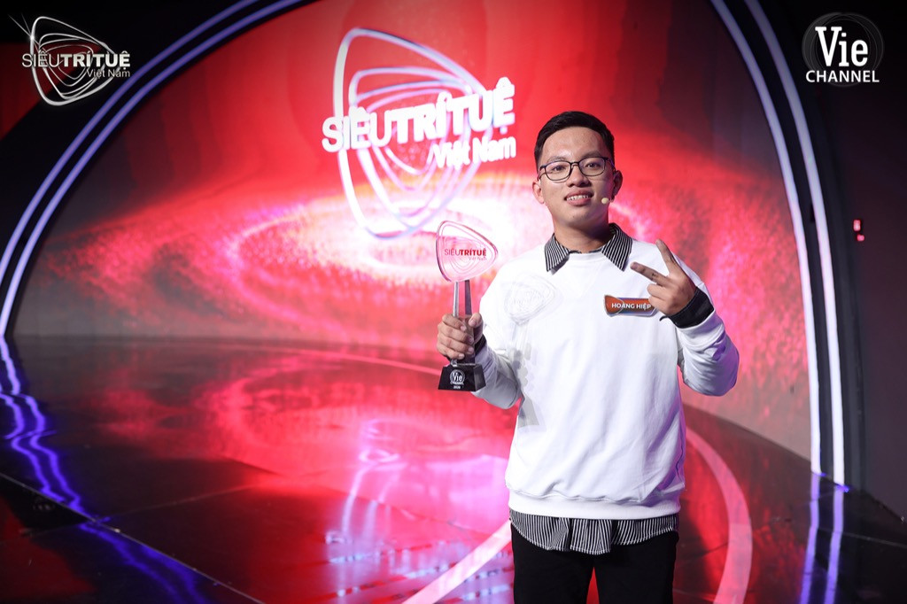 “Siêu Trí Tuệ Việt Nam” tập 1: Chàng hotboy hóa giải thử thách “hack não” Mã đi tuần ảnh 4