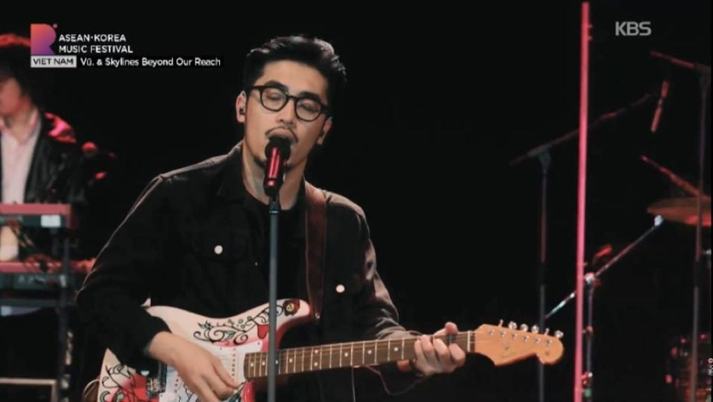 Vũ. và Skylines Beyond Our đại diện Việt Nam tại Nhạc hội quốc tế “ROUND Festival 2020“ ảnh 4