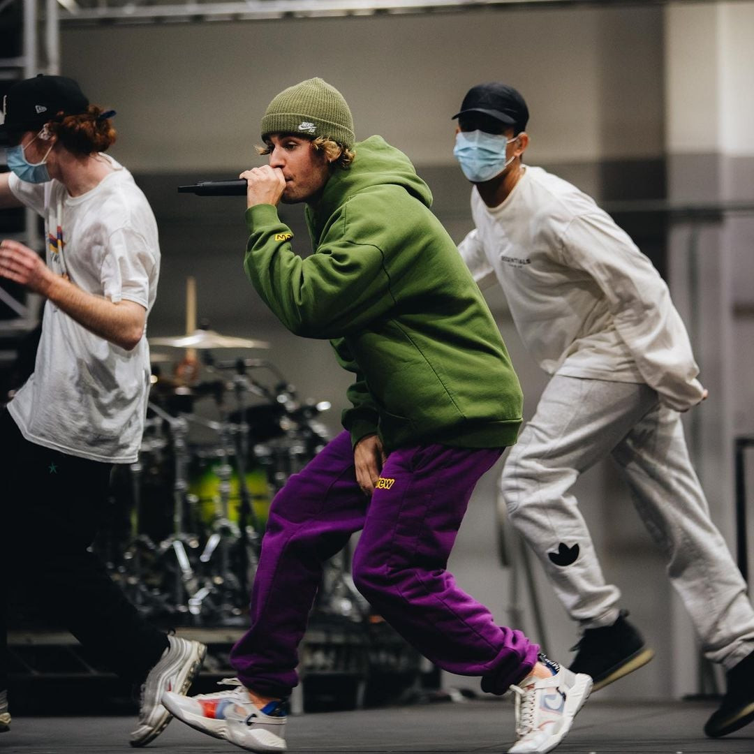 Justin Bieber tập luyện hết mình cho concert năm mới, fan Việt có thể săn vé “quẩy” cùng ảnh 3