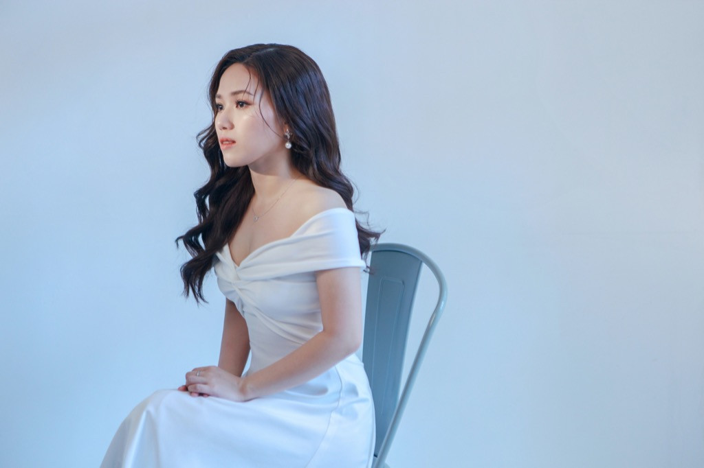 Thùy Chi tái xuất V-Pop với bản ballad buồn do ViruSs sáng tác, kết hợp cùng Trấn Thành ảnh 1