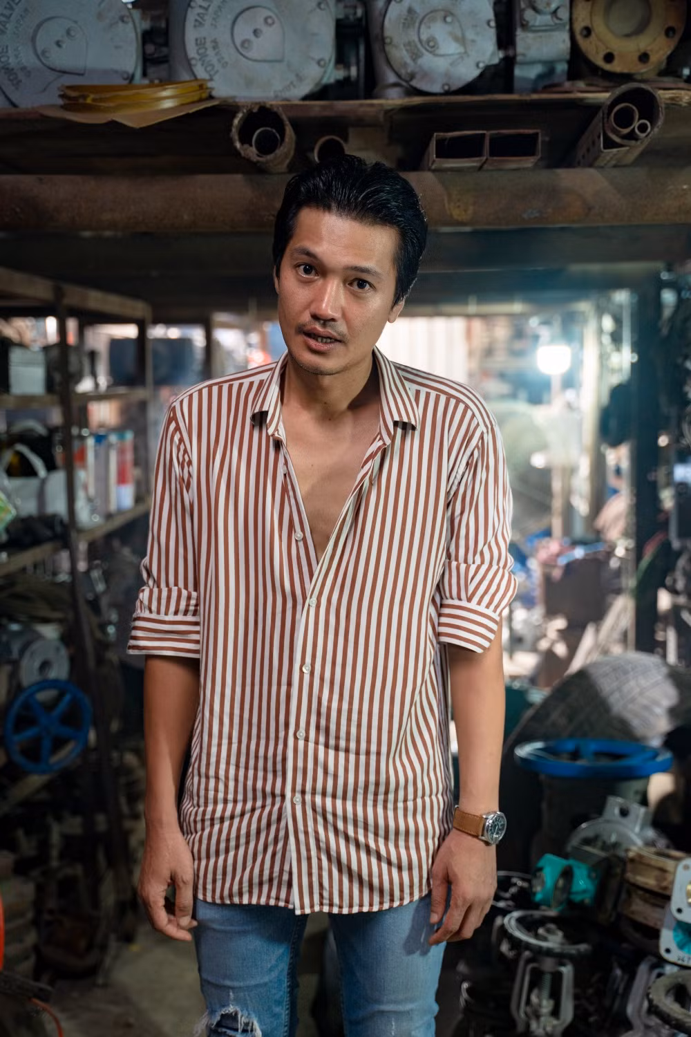 “Chuyện Xóm Tui“: Khán giả bật khóc khi Chí Tài xuất hiện, Thu Trang - Tiến Luật thành đôi ảnh 2