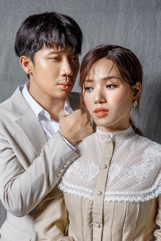 Trấn Thành song ca đầy cảm xúc cùng Thùy Chi trong MV "Nói Chia Tay Thật Khó" ảnh 2