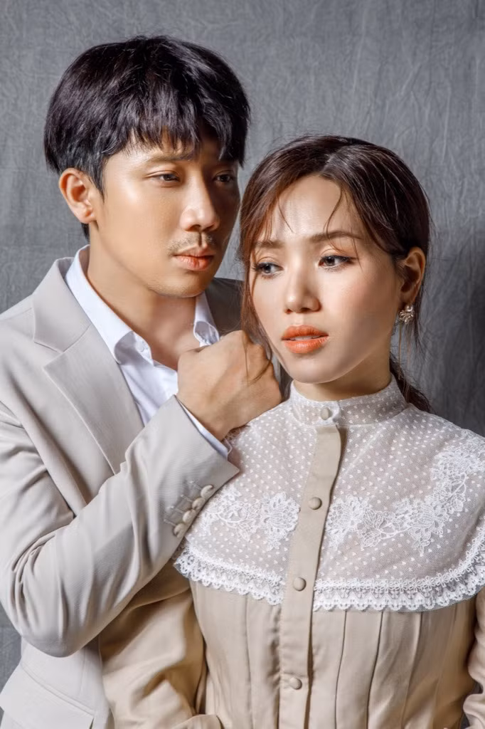 Trấn Thành song ca đầy cảm xúc cùng Thùy Chi trong MV "Nói Chia Tay Thật Khó" ảnh 2