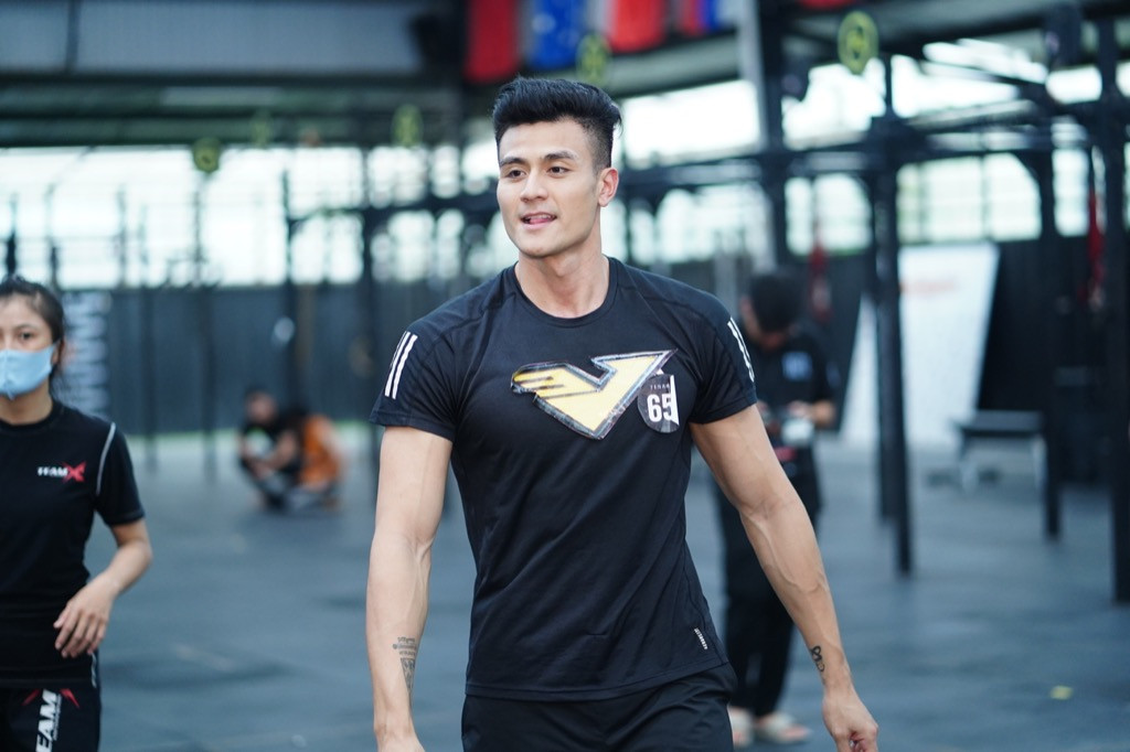 Vượt qua 700 ứng viên, hot boy đóng MV của Trung Quân Idol lọt Top 10 ứng viên cho VINAMAN ảnh 6