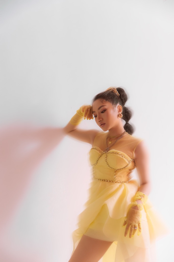 Orange tự sáng tác, bắn rap nhưng không thú vị bằng MV có nội dung “cà khịa” chuyện cũ ảnh 3