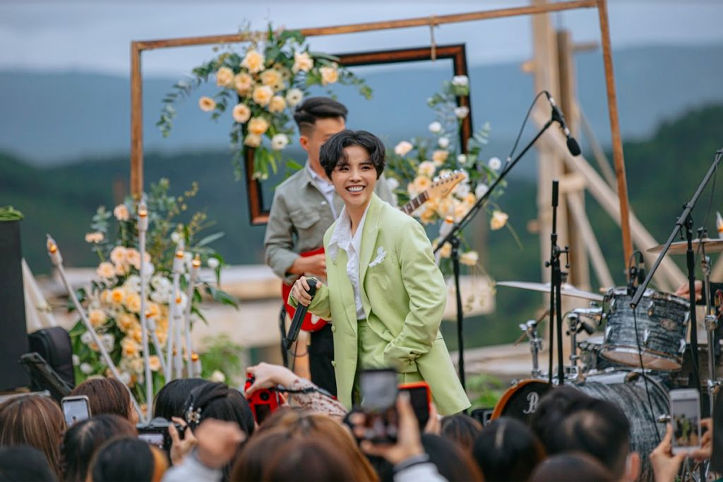 Vũ Cát Tường gửi fan “Hành Tinh Ánh Sáng” dịu dàng nhất từ trước đến nay ảnh 2