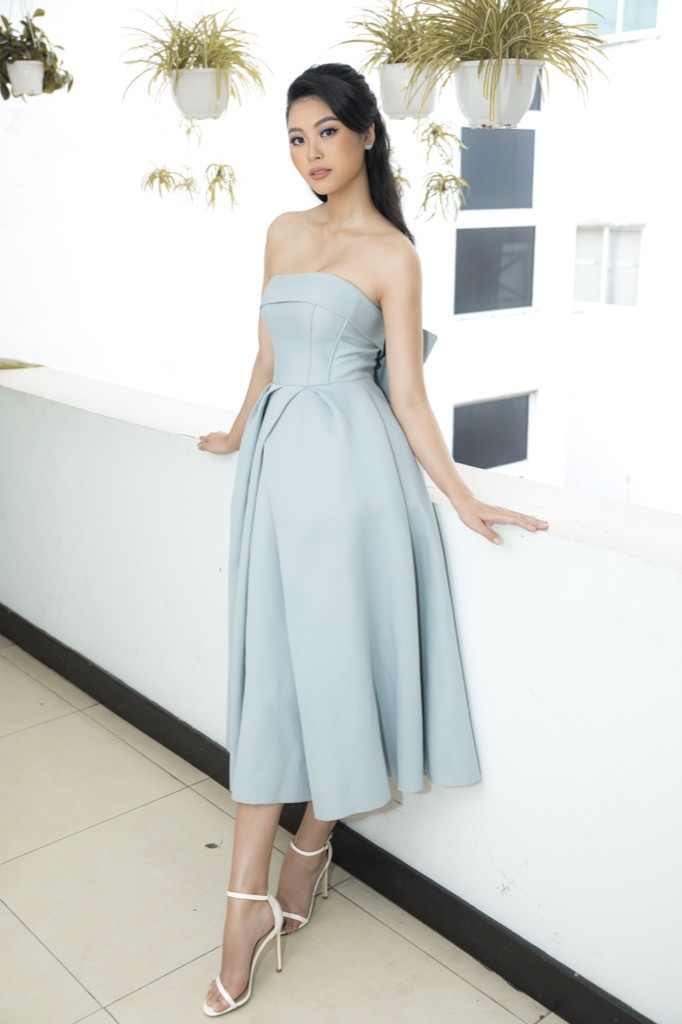 Top 5 Hoa hậu Việt Nam 2016 Đào Thị Hà xuất hiện xinh đẹp tại sự kiện thời trang ảnh 3