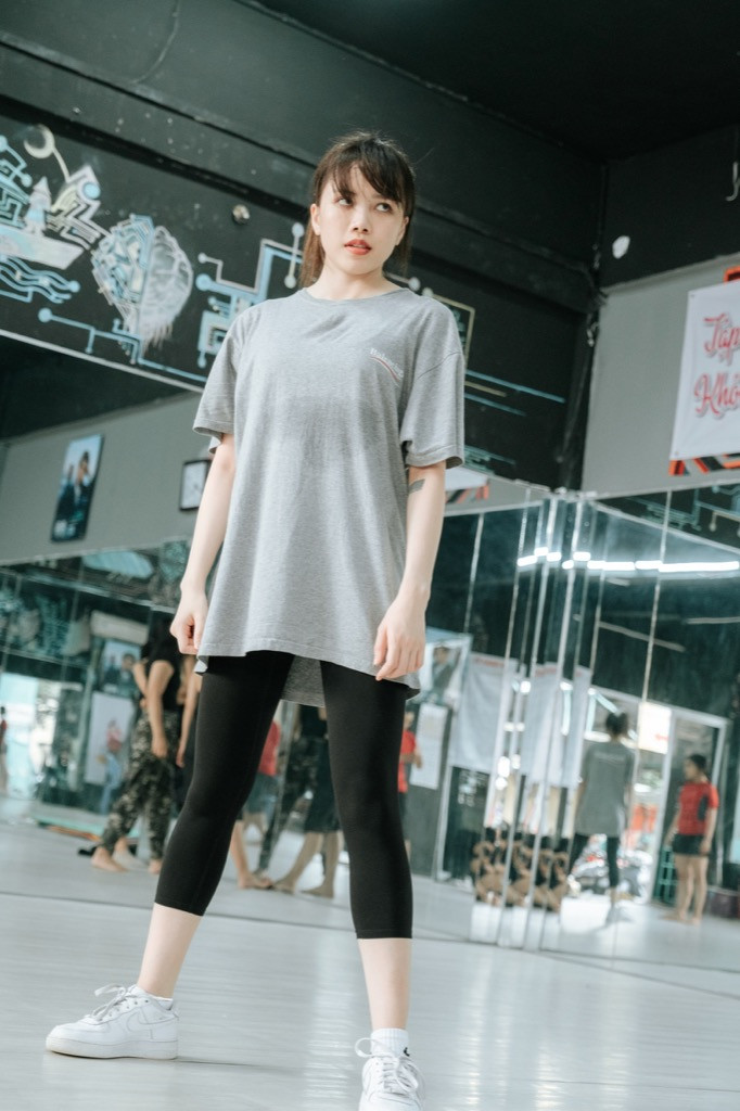 Thiều Bảo Trâm bị đánh tơi tả trong hậu trường chuẩn bị cho sản phẩm trở lại đầy gai góc ảnh 3