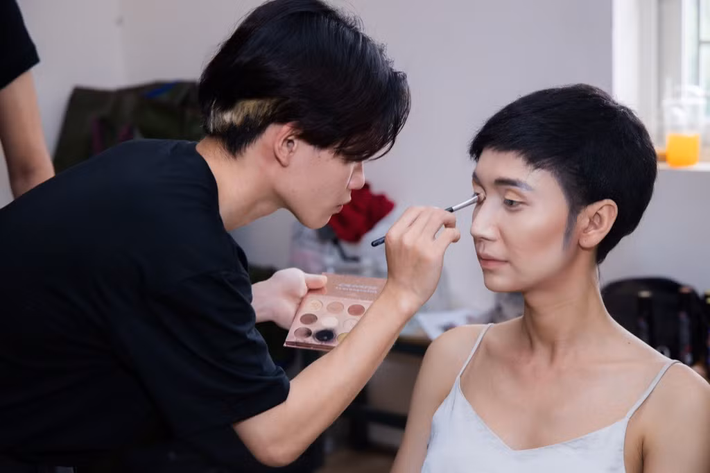 Lynk Lee thấy sợ khi hóa thân thành nam trong chương trình “Gương Mặt Thân Quen“ ảnh 4