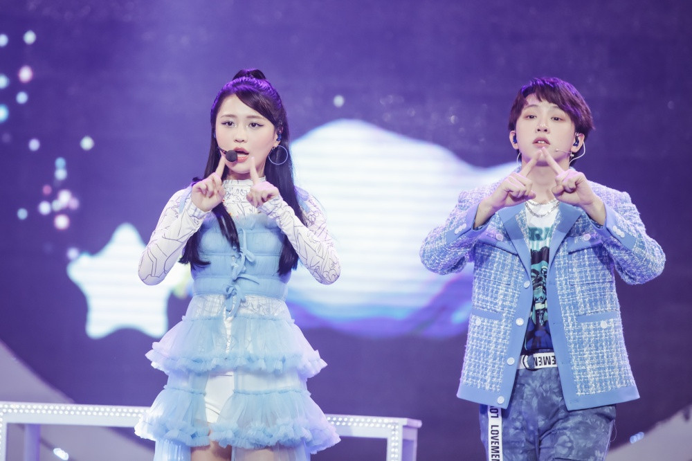 Thiều Bảo Trâm hóa công chúa ngọt ngào tỏa sáng trên sân khấu V Heartbeat ảnh 4