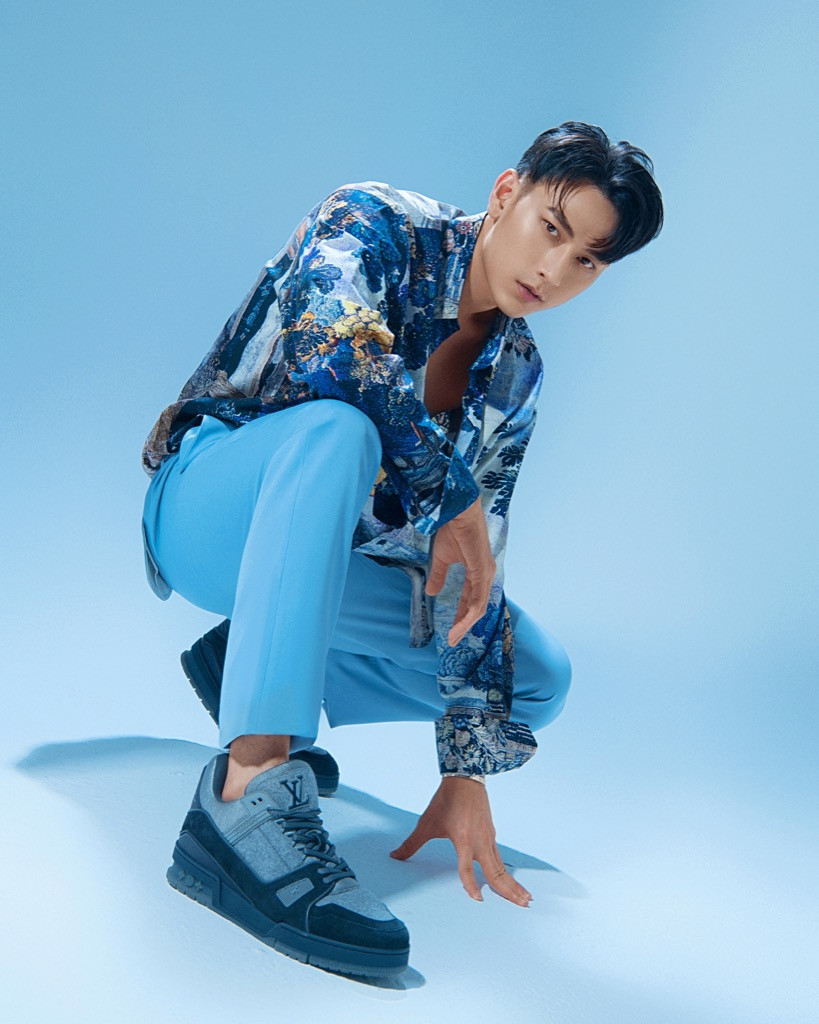 Isaac mang concept hồ ly đầy ma mị vào sản phẩm mới, gây tò mò với “bóng hồng” bí ẩn ảnh 5