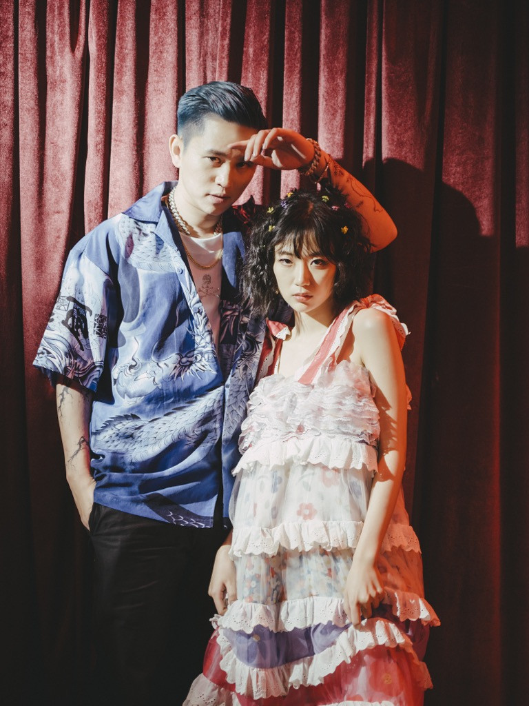 Karik, ViruSs đến chúc mừng B Ray và Trang Yue ra mắt MV mới "Thương Anh" ảnh 1