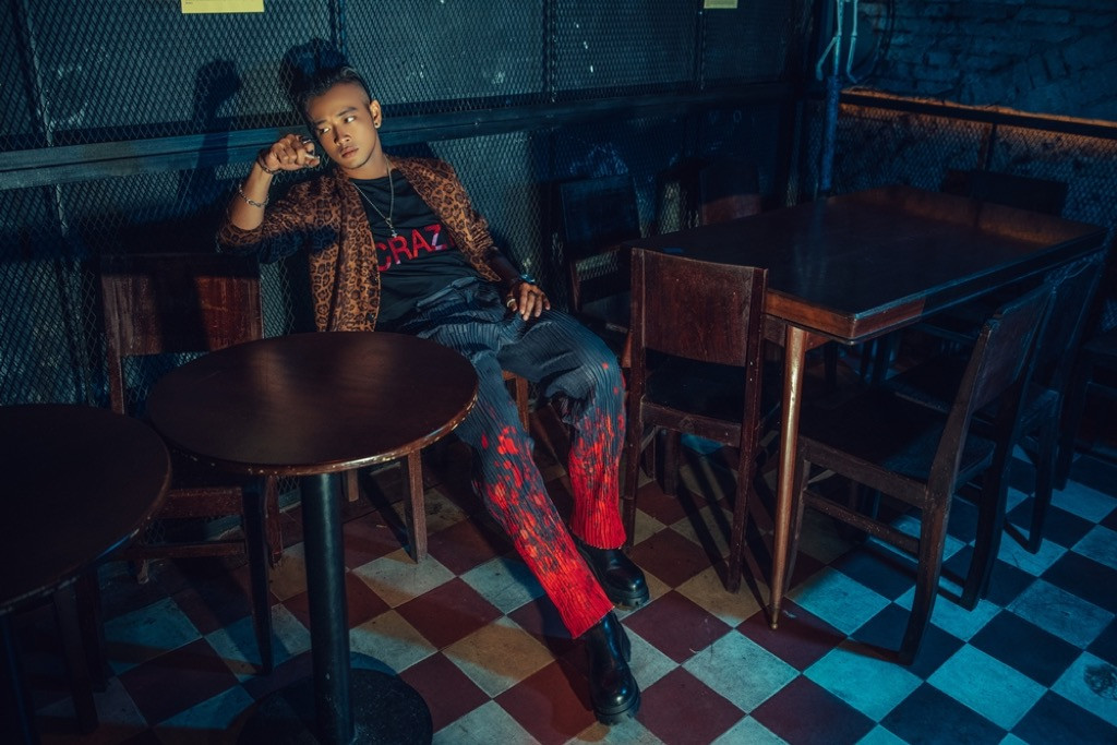 Hoàng Phi tung bộ ảnh cá tính, khẳng định ngoại hình khác lạ là thế mạnh của bản thân ảnh 3