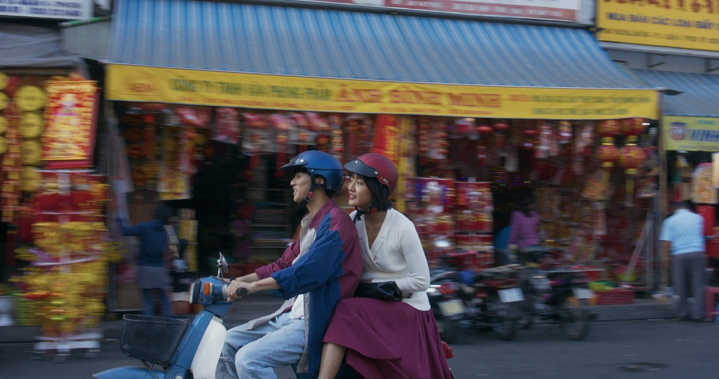 Thảm đỏ “Sài Gòn trong cơn mưa”: Bảo Anh, Diệu Nhi thân thiết, Wowy diện kính đen cực ngầu ảnh 4