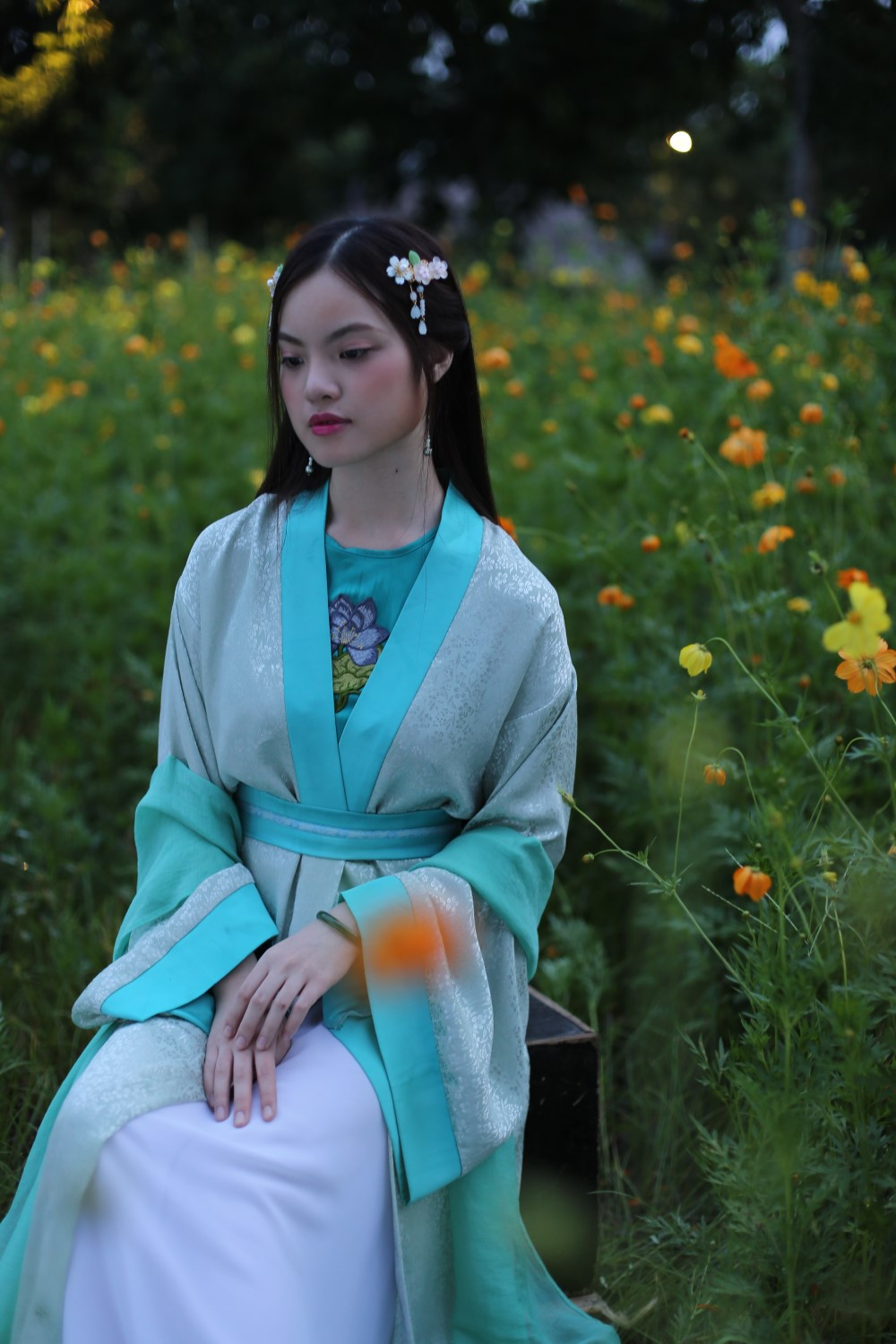 Tân binh V-Pop đầu tư 2 tỷ đồng làm MV, hợp tác với Vương Anh Tú và NSƯT Thành Lộc là ai? ảnh 1