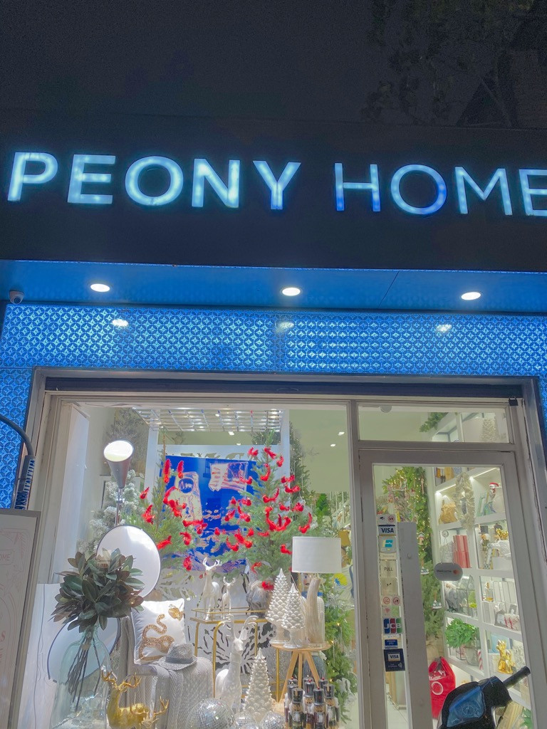 Sài Gòn lên đèn xinh lung linh đón Giáng Sinh rồi đó, bạn đã chuẩn bị “lên đồ” chưa? ảnh 6