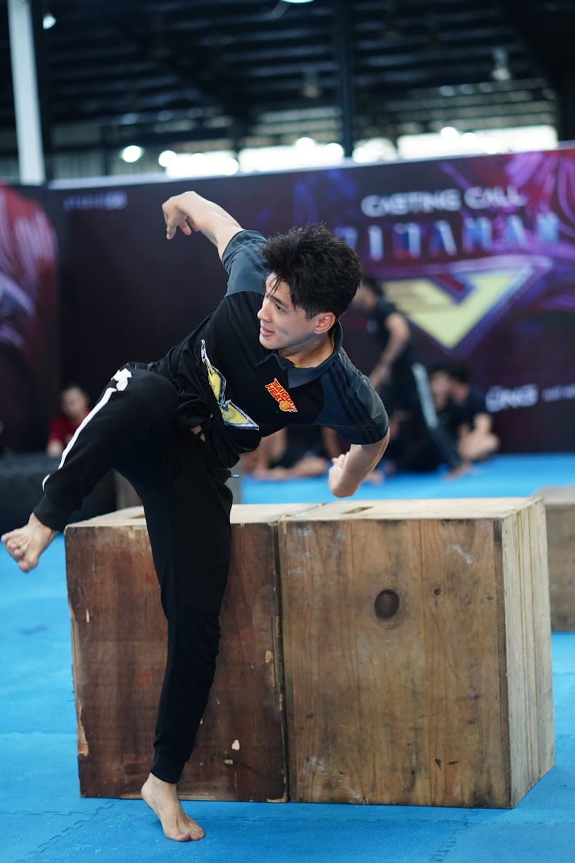 Ngắm loạt ảnh “cool ngầu” của các “soái ca” V-Biz trong buổi thử vai siêu anh hùng VINAMAN ảnh 4