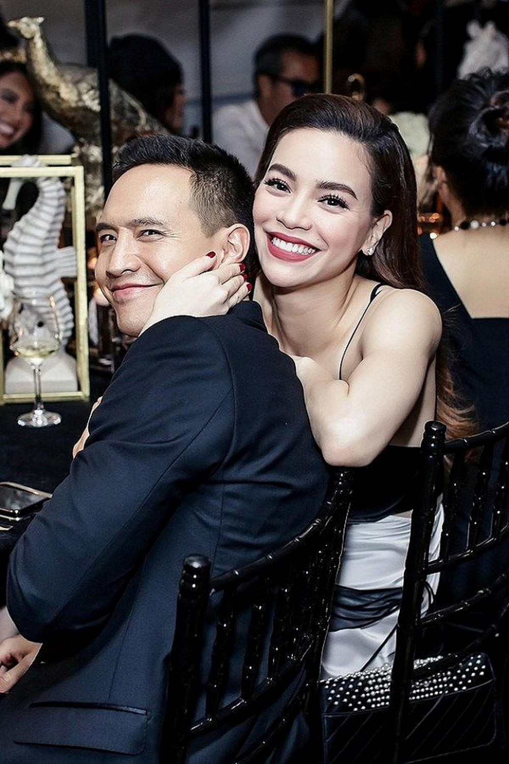 Hồ Ngọc Hà chính thức khoe bụng bầu, hé lộ dự án phim tài liệu về hành trình mang thai ảnh 3