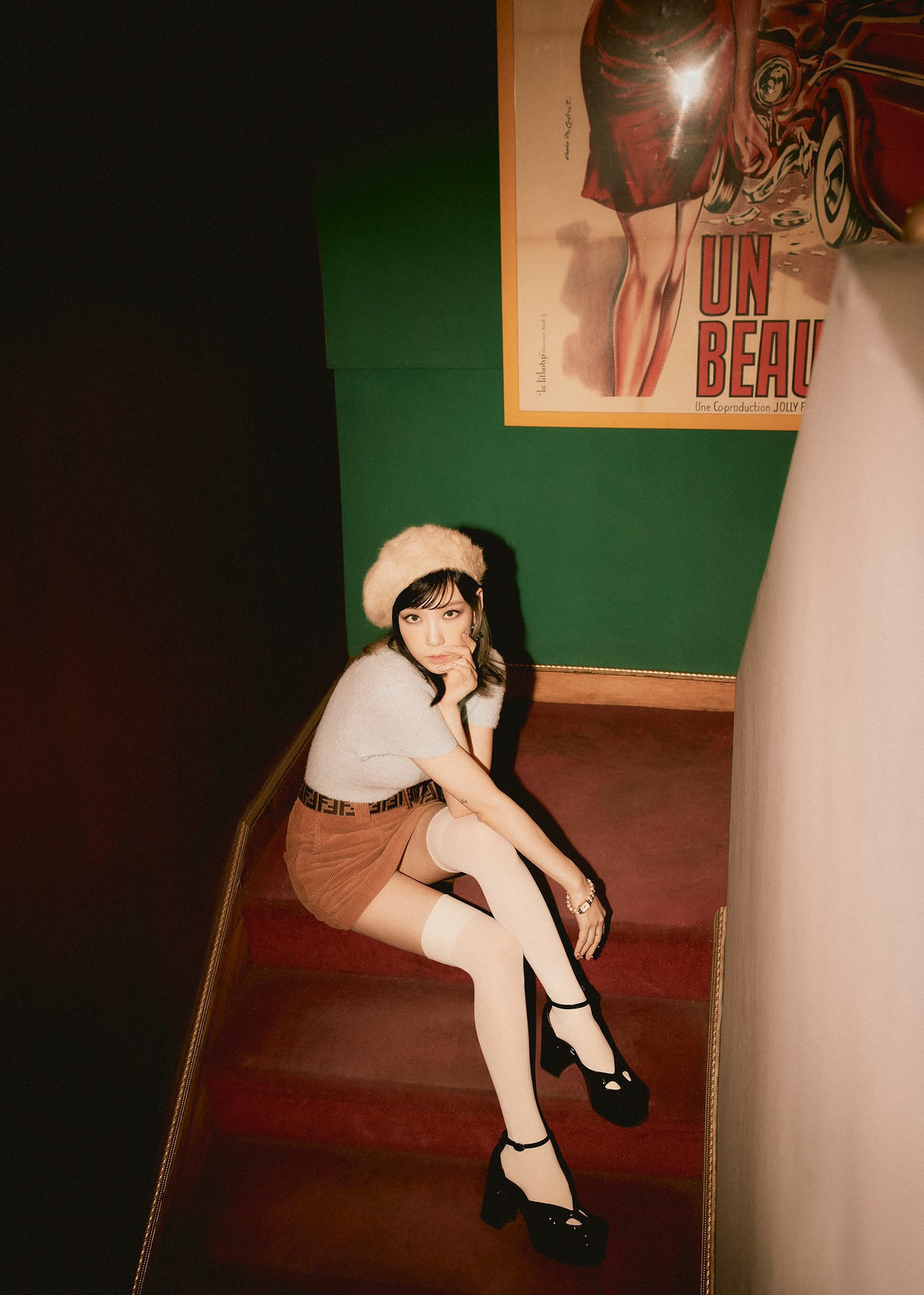 Taeyeon tung loạt ảnh retro xinh như mộng “nhá hàng” cho mini-album thứ 4 ảnh 2