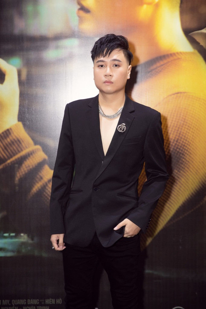 Hiền Hồ bất ngờ xuất hiện trong MV "Cuộc Gọi Nhỡ" của ca - nhạc sĩ Vương Anh Tú ảnh 1