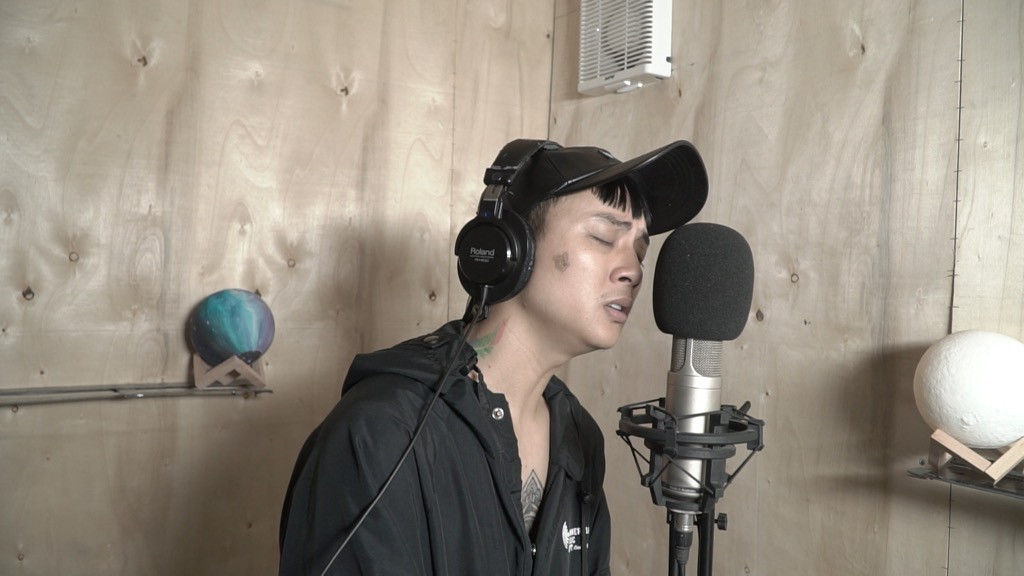 Huy Khánh, Maya, BB Trần, Hải Triều... góp mặt trong MV Ballad cảm xúc của Hoài Lâm ảnh 7